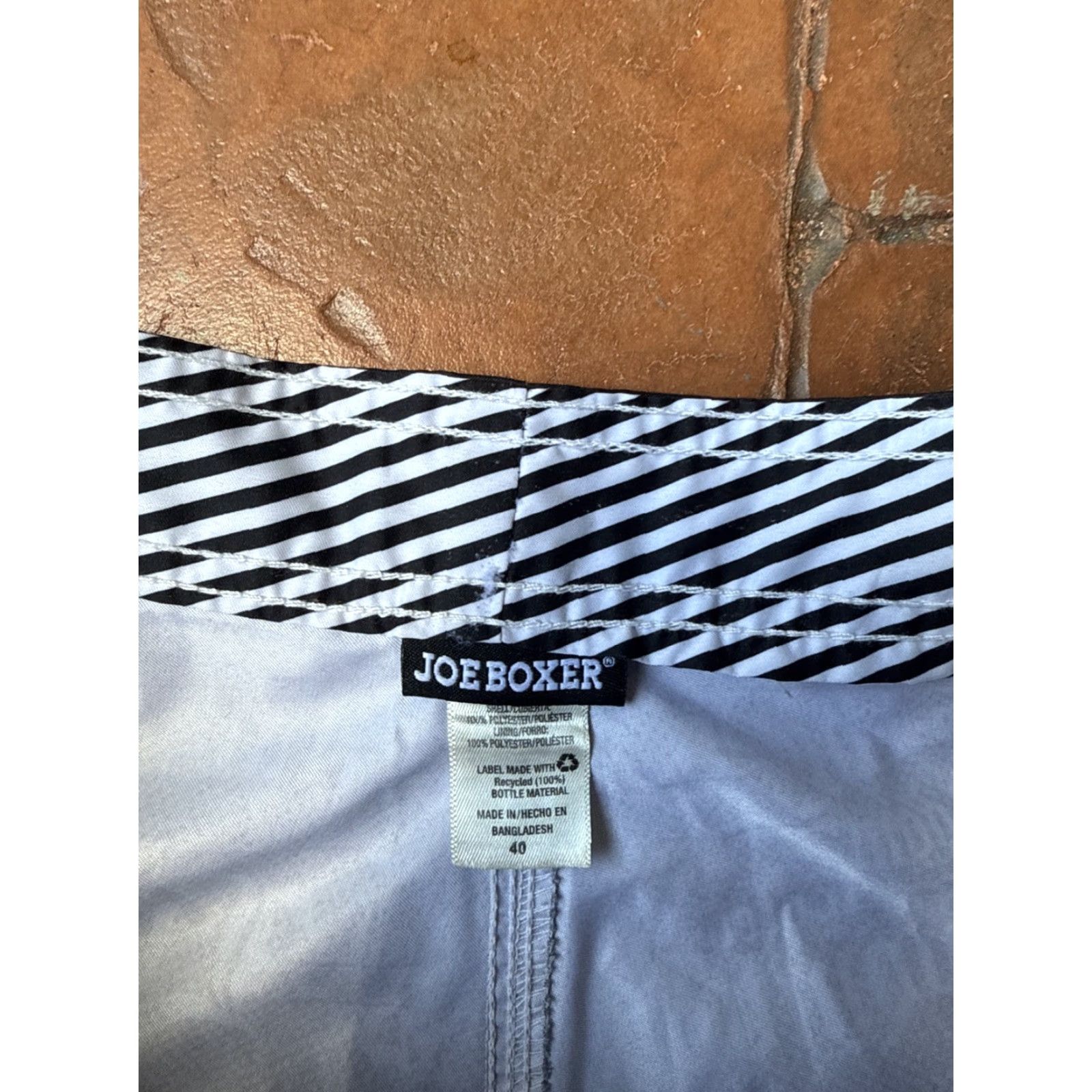 Joe Boxer VINTAGE Joe Boxer Board Shorts Swim Trunks Size 40 Black Skull Grunge Surfer Mens Size US 40 / EU 56 - 2 Thumbnail