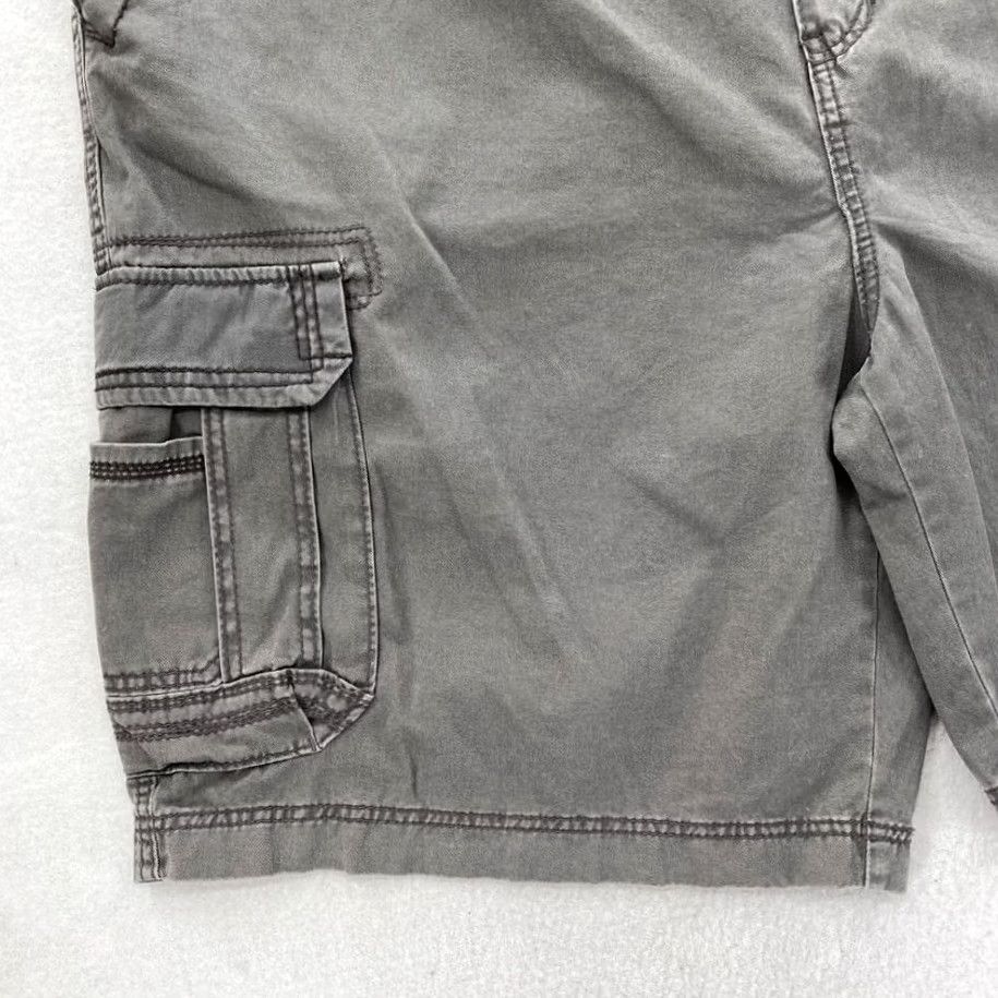 Vintage UNIONBAY Cargo Shorts Mens Big & Tall 54 Gray High Rise Survivor Size US 38 / EU 54 - 2 Thumbnail
