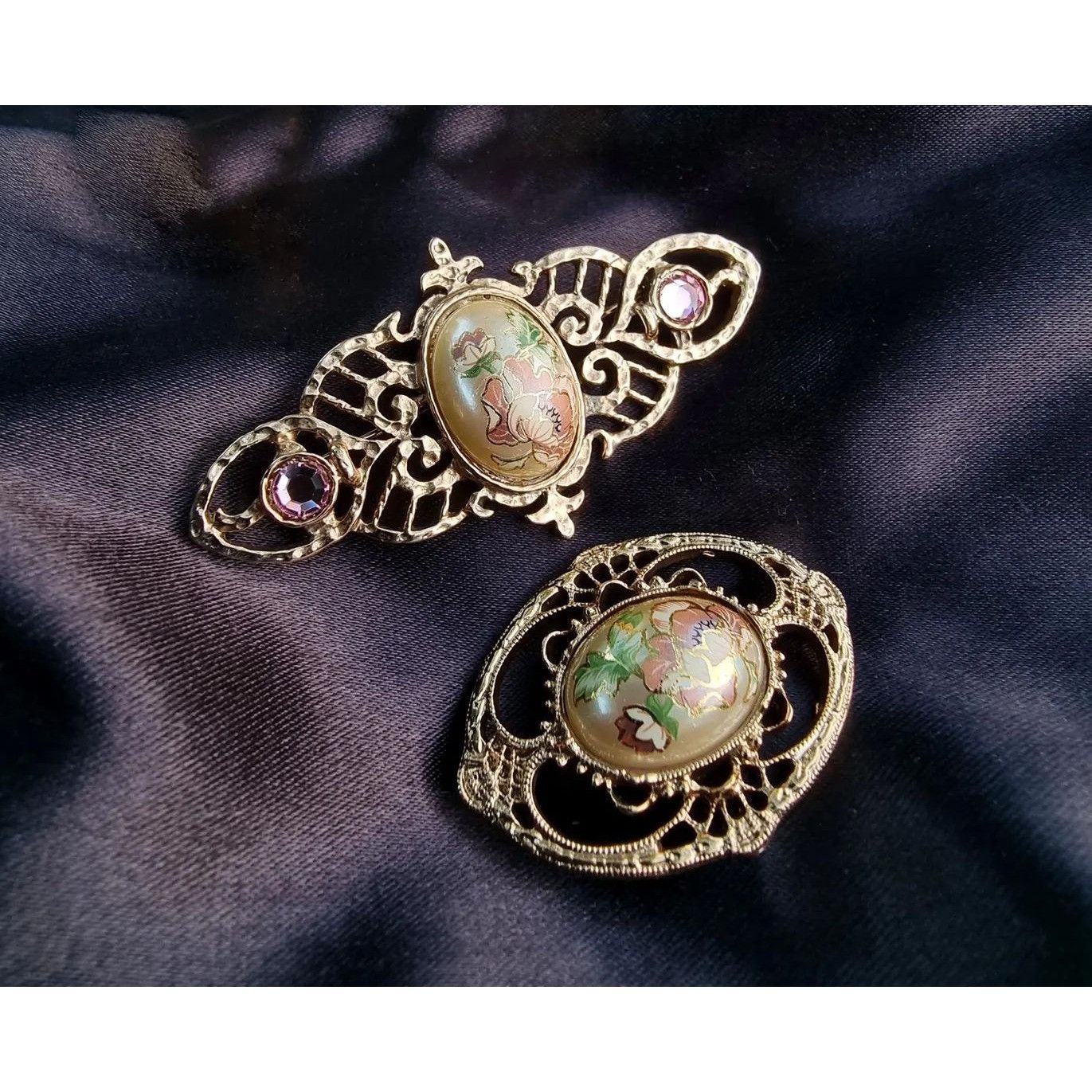 Vintage Vintage 1928 Floral Enamel Brooch Set Gold-Tone Filigree Size ONE SIZE - 1 Thumbnail