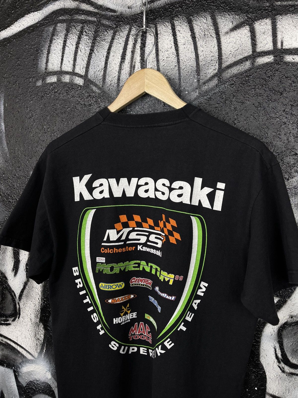 Fruit Of The Loom Kawasaki British Superbike Team Racing T-Shirt Men’s Size L Size US L / EU 52-54 / 3 - 7 Thumbnail