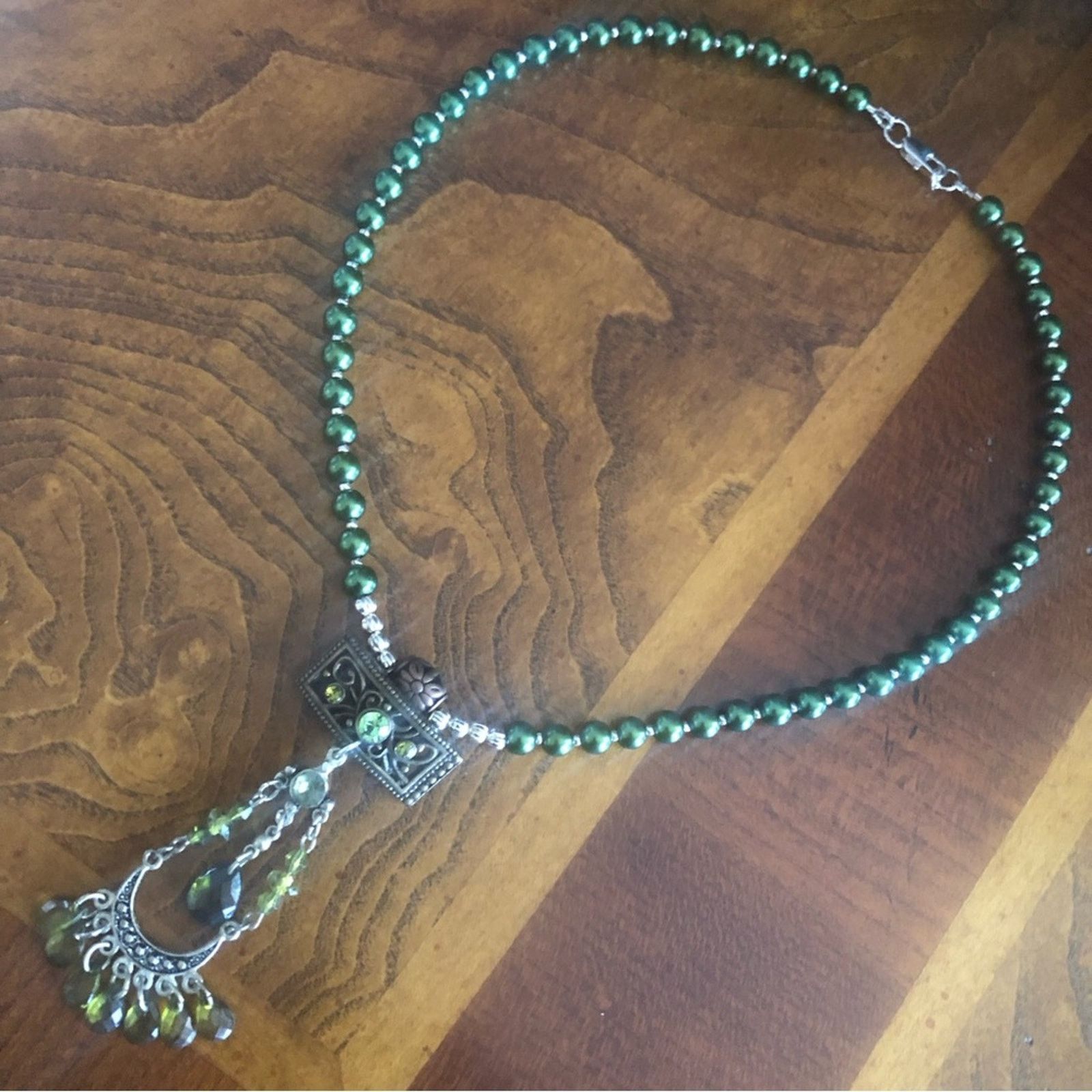 Handmade Handcrafted repurpose faceted peridot crystal Pearl necklac Size ONE SIZE - 8 Thumbnail