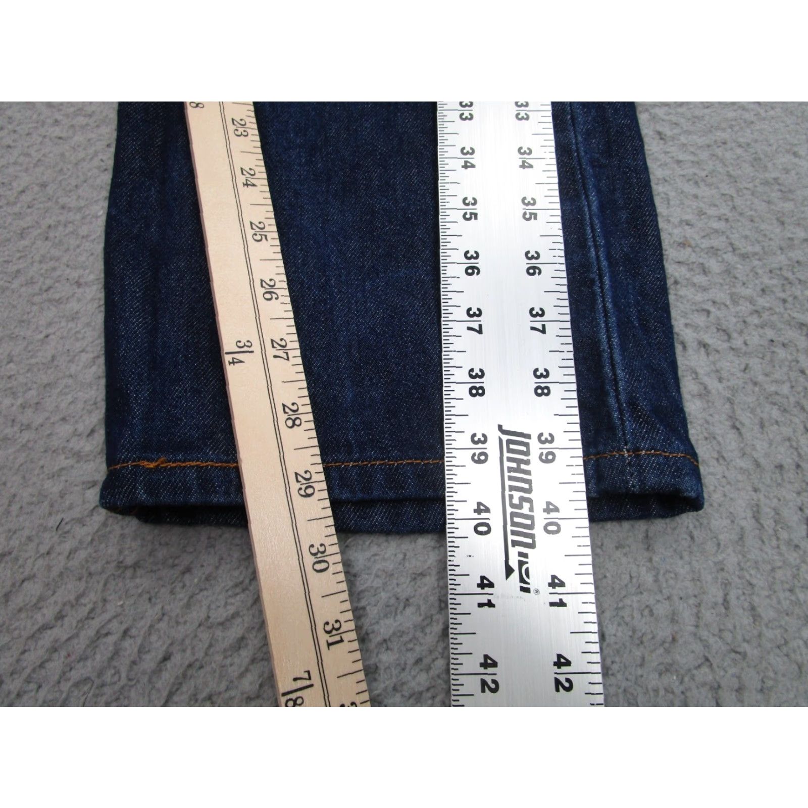 Levi's VINTAGE Levi's Jeans Men 33x30 Blue Denim 501 Regular Straight 2000s USA Mens Size US 33 - 3 Thumbnail