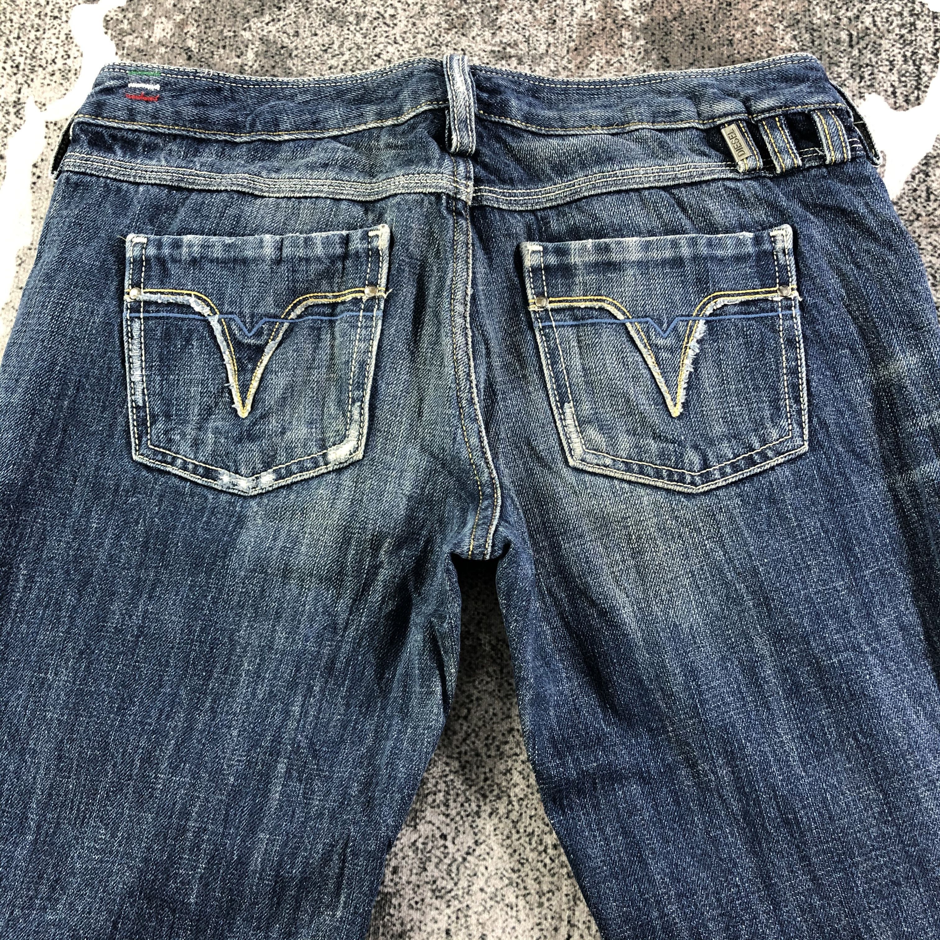 Japanese Brand Diesel Faded Blue Flare Jeans KJ1950 Size 27" / US 4 / IT 40 - 4 Thumbnail