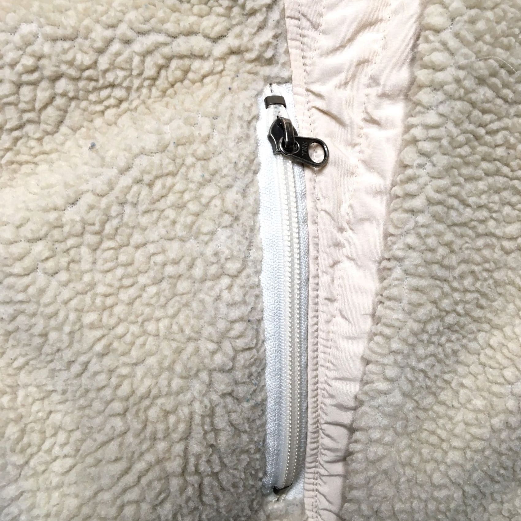 Patagonia Patagonia Jacket Womens S Beige Full Zip Fleece Sherpa 2010 Outdoor Retro USA Islands (Note: If "Islands" not in title, remove) Size S / US 4 / IT 40 - 3 Thumbnail