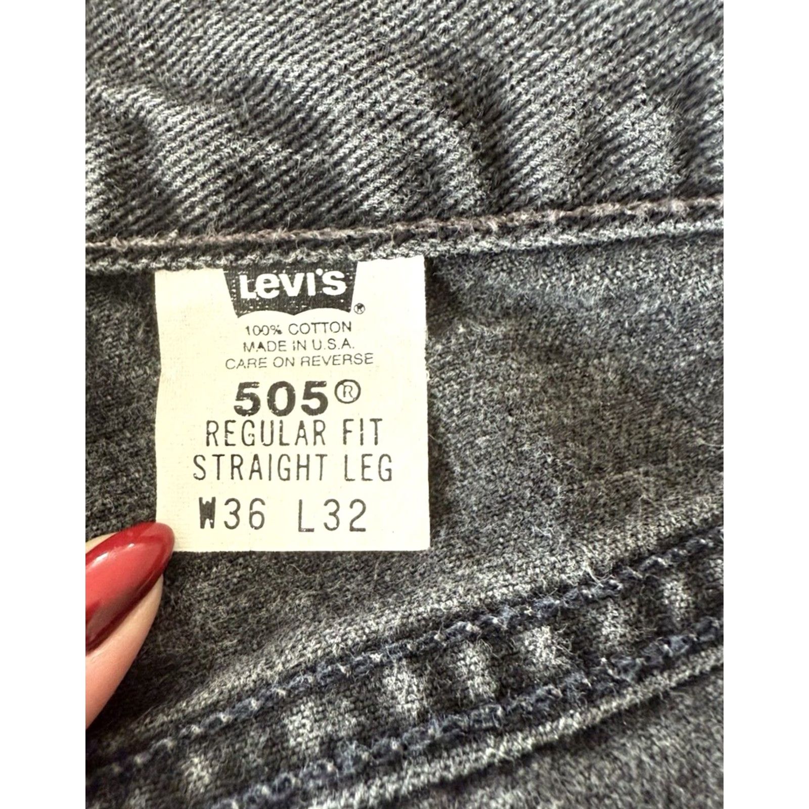 Levi's VINTAGE Levi's 505 Jeans Men Regular 36x32 34x31 Dark Denim USA 5-Pocket Zipper Button Straight Jeans Mens Retro 90s Band Grunge Logo USA Size US 36 / EU 52 - 4 Thumbnail