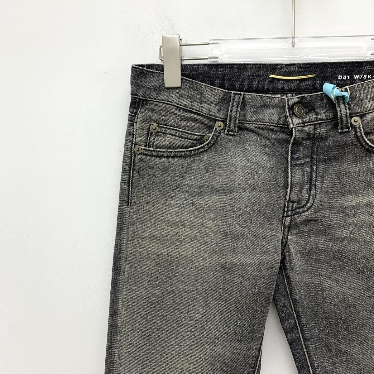 Yves Saint Laurent Yves Saint Laurent Grey Washed Cotton Denim Pants K26WX Size 25" / US 0 / IT 36 - 3 Thumbnail