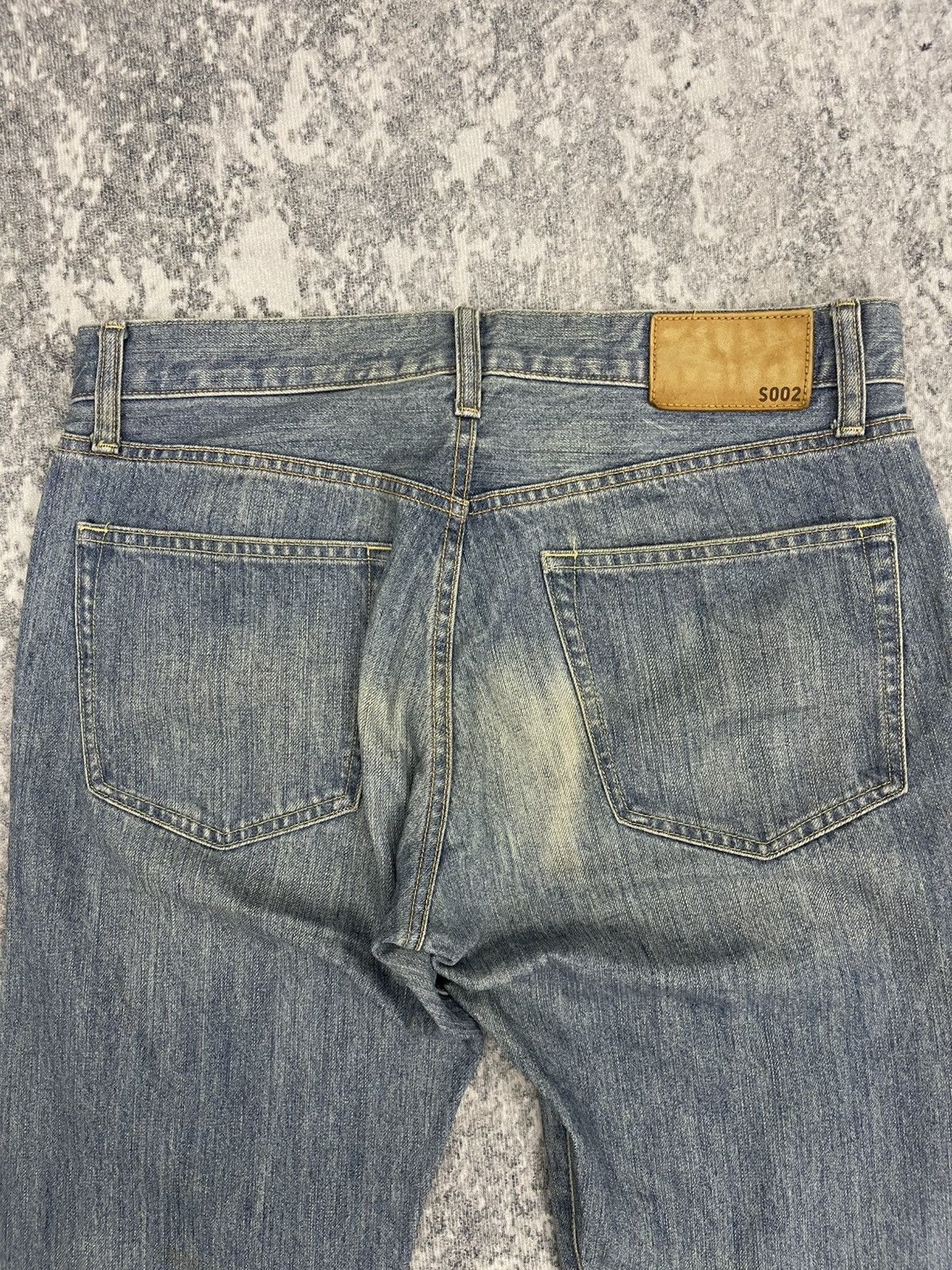 Uniqlo Vintage Uniqlo UJ S002 Faded Blue Washed Denim Size US 31 - 13 Thumbnail