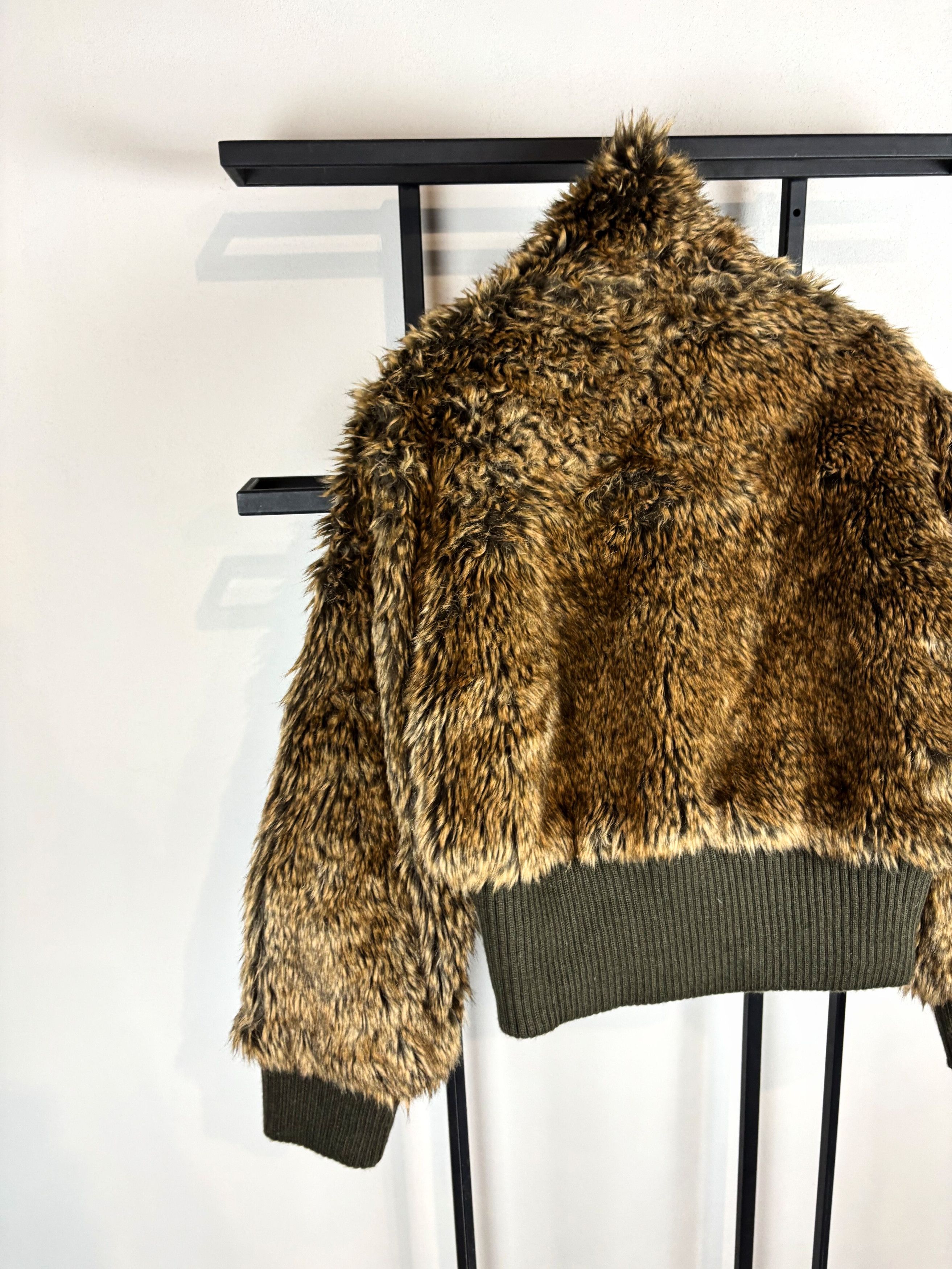 Vintage Y2K Faux Fur Jacket Cropped Brown Soft Grunge Streetwear Fit Size US S / EU 44-46 / 1 - 5 Thumbnail