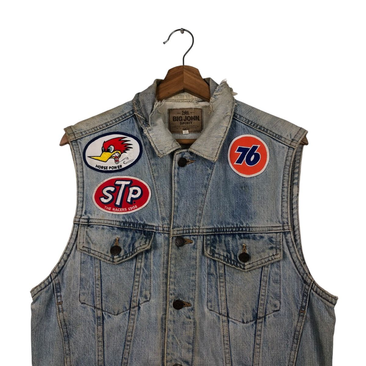 Japanese Brand 🔥DISTRESSED DENIM TANK TOP SLEEVELESS BIG JOHN USA PATCHES Size US M / EU 48-50 / 2 - 5 Thumbnail