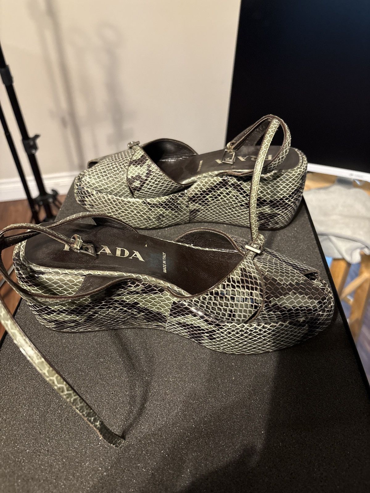 Prada Vintage Prada Snakeskin Slingback Heels Made in Italy Size US 6 / IT 36 - 3 Thumbnail