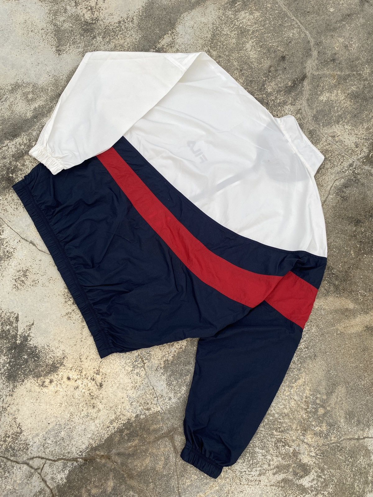 Fila Vtg Windbreaker Fila Size US M / EU 48-50 / 2 - 8 Thumbnail