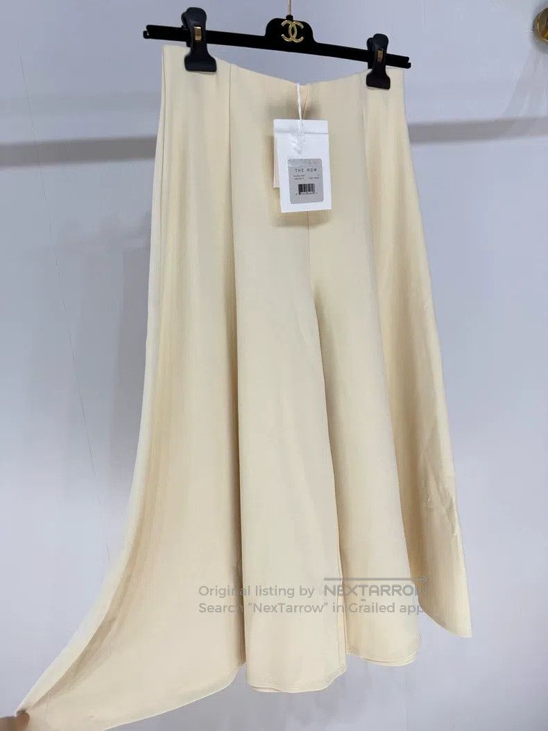 The Row The Row Slipping cream wide leg pants Size S / US 4 / IT 40 - 3 Thumbnail