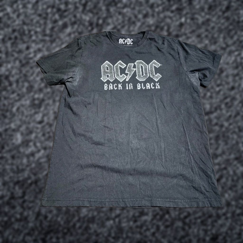 Vintage AC/DC Band Tee Graphic T-Shirt Mens Large Black Crew Neck Rock Music 80s Grunge Size US L / EU 52-54 / 3 - 1 Thumbnail