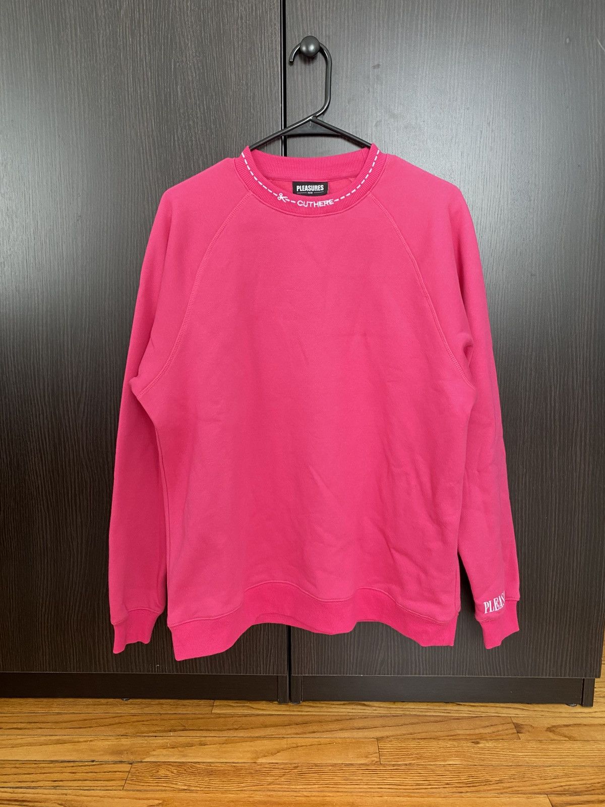 Pleasures Pleasures Cut Here Crewneck Sweatshirt Size US S / EU 44-46 / 1 - 1 Thumbnail
