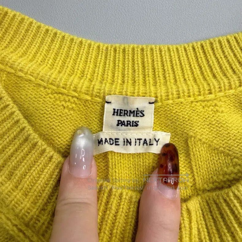 Hermes Hermes Yellow full H wool sweater Size S / US 4 / IT 40 - 5 Thumbnail