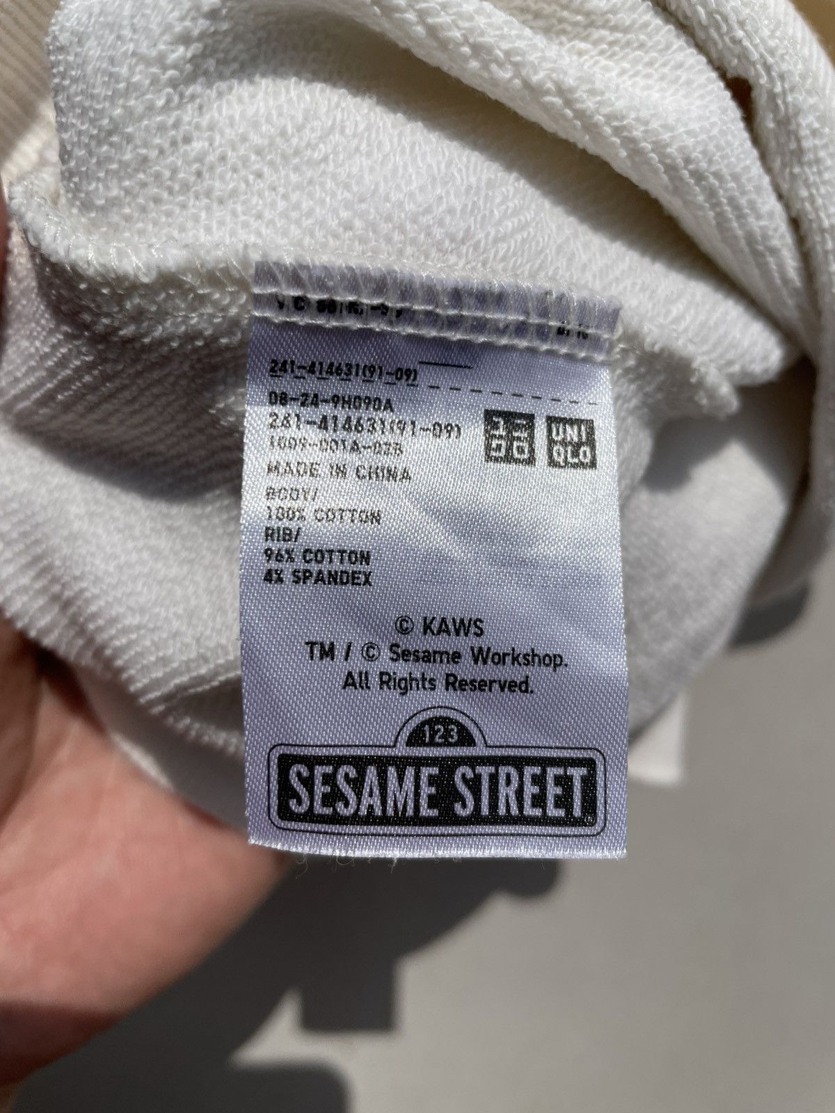 Kaws 🔥Accept Binding Offer🔥 Kaws x Sesame Street Hoodie Size US L / EU 52-54 / 3 - 6 Thumbnail