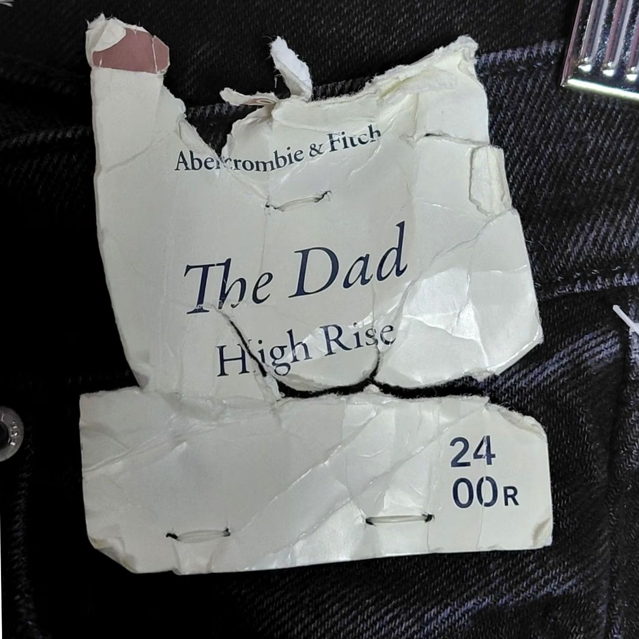 Abercrombie & Fitch Abercrombie & Fitch The Dad High Rise Jeans Solid Denim Women Size 24 Black Size 42" / US 20 - 4 Thumbnail