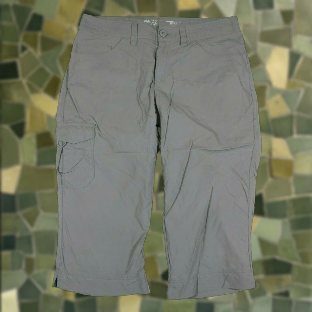 Mountain Hardwear Mountain Hardwear Nylon Grey Travel Hike Active Cargo Crop Capri Pant Size 10/42 Womens Crop Pant 32" Waist 18" Inseam Grey 80s 90s Travel Workwear Size 32" / US 10 / IT 46 - 1 Thumbnail