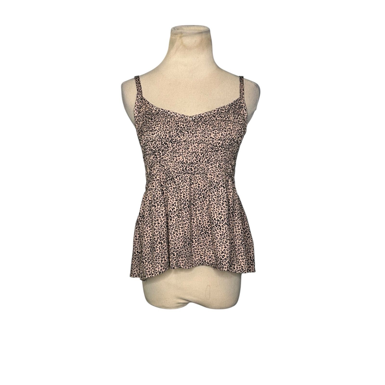 Urban Outfitters Urban Romantics animal print smocked cami top size Medium Size M / US 6-8 / IT 42-44 - 12 Thumbnail