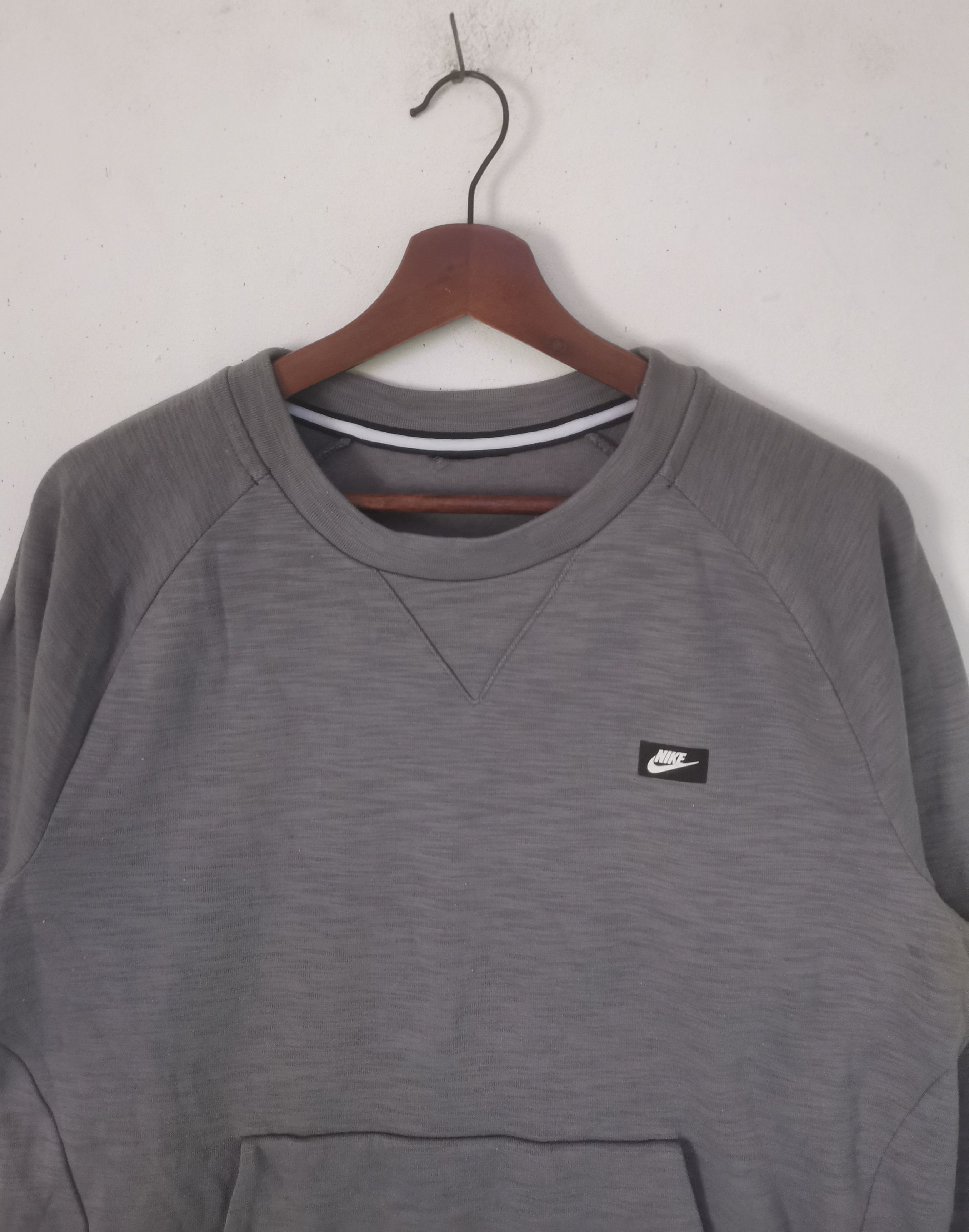 Nike Rare Nike sweatshirt small logo grey colour Size US M / EU 48-50 / 2 - 2 Thumbnail