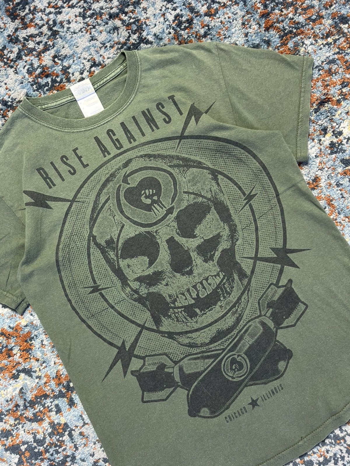 Band Tees × Vintage Vintage 00s Rise Against skull graphic band tee Size US S / EU 44-46 / 1 - 2 Thumbnail