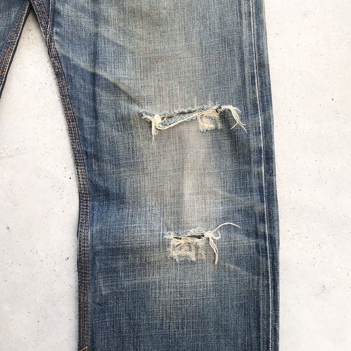 Diesel 2000's Diesel Industry - Timmen Distress Washed Jeans Size US 32 / EU 48 - 10 Thumbnail