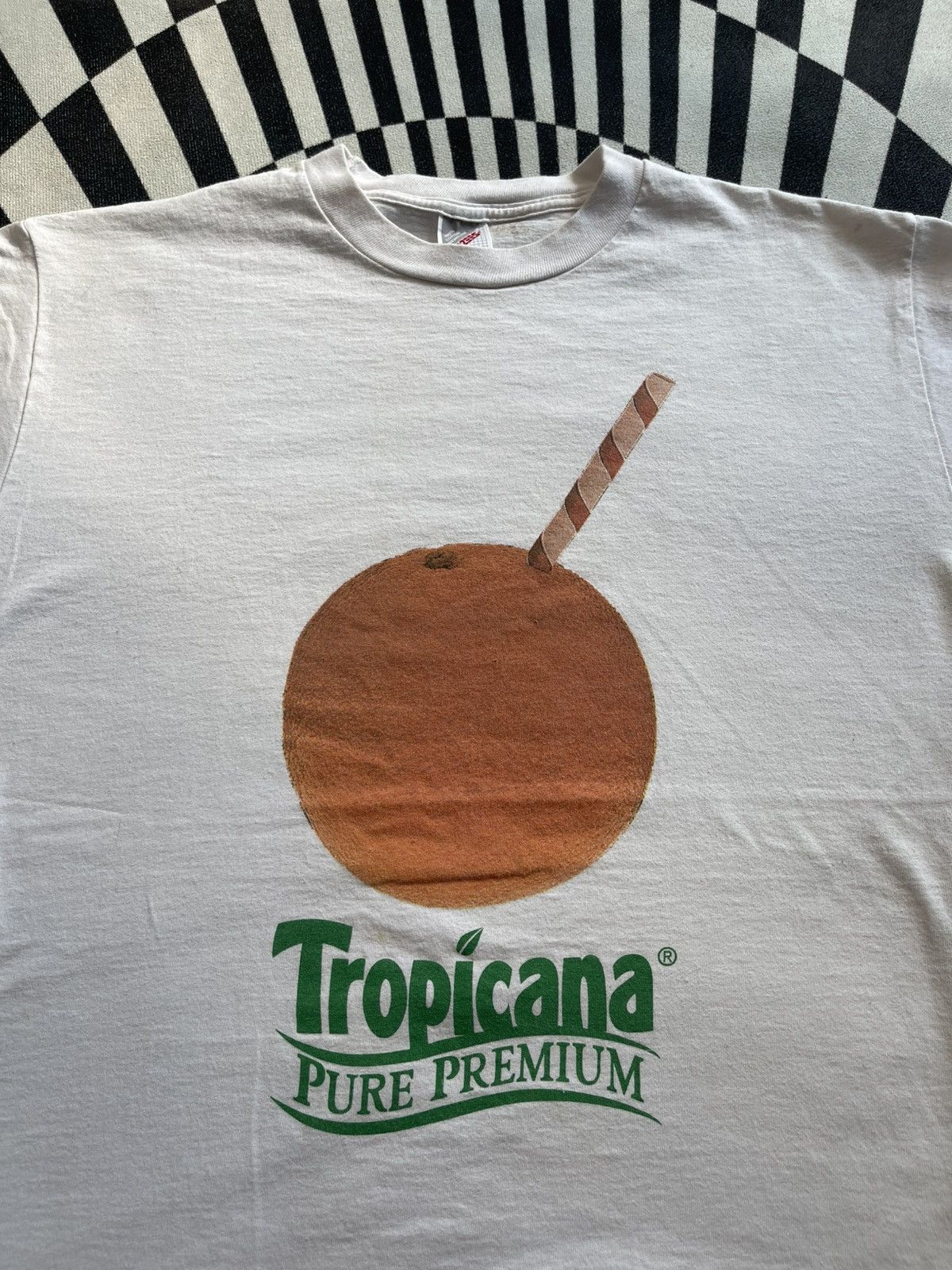 Vintage Vintage 90s Tropicana Pure Premium Orange Juice Promo Tee Size US L / EU 52-54 / 3 - 2 Thumbnail