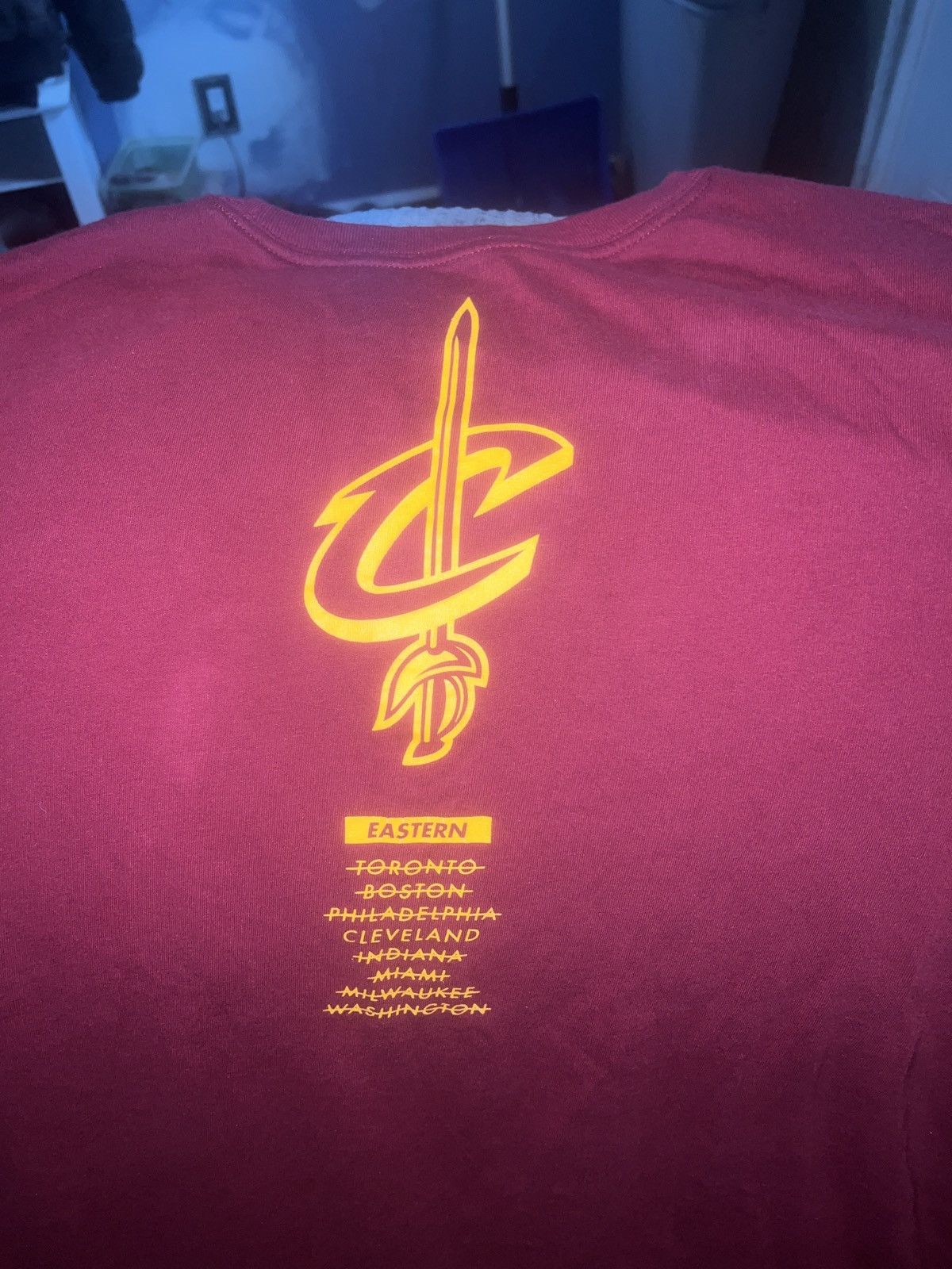 Nike Nike Dri-Fit NBA 2018 Finals Cleveland Cavaliers The Land T Size US XXL / EU 58 / 5 - 8 Thumbnail