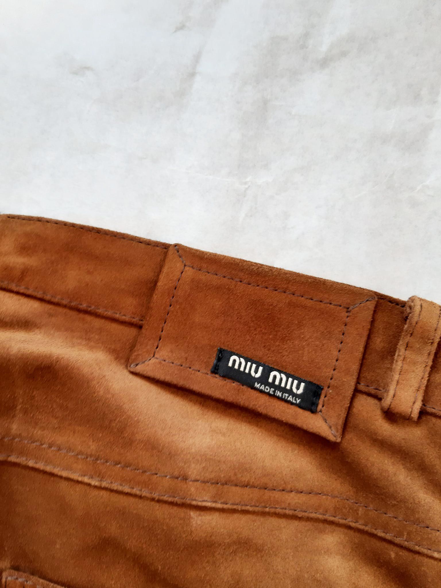 Miu Miu × Prada Miu Miu FW 2005 Runway Camel Suede Pants NWT Size US 30 / EU 46 - 5 Thumbnail