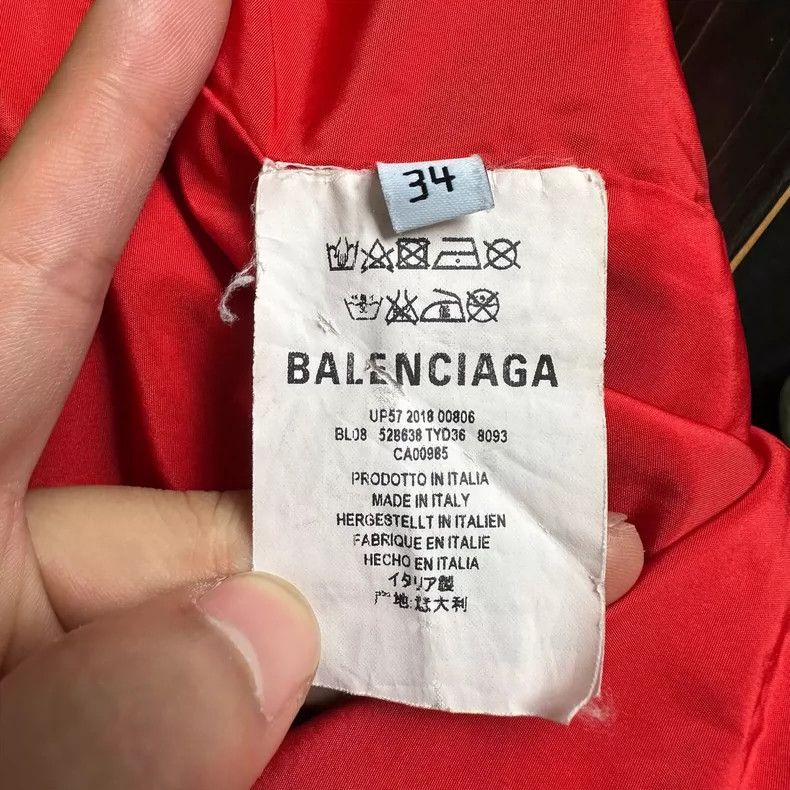 Balenciaga Balenciaga size 34 17 classic collection items black and re Size US M / EU 48-50 / 2 - 5 Thumbnail