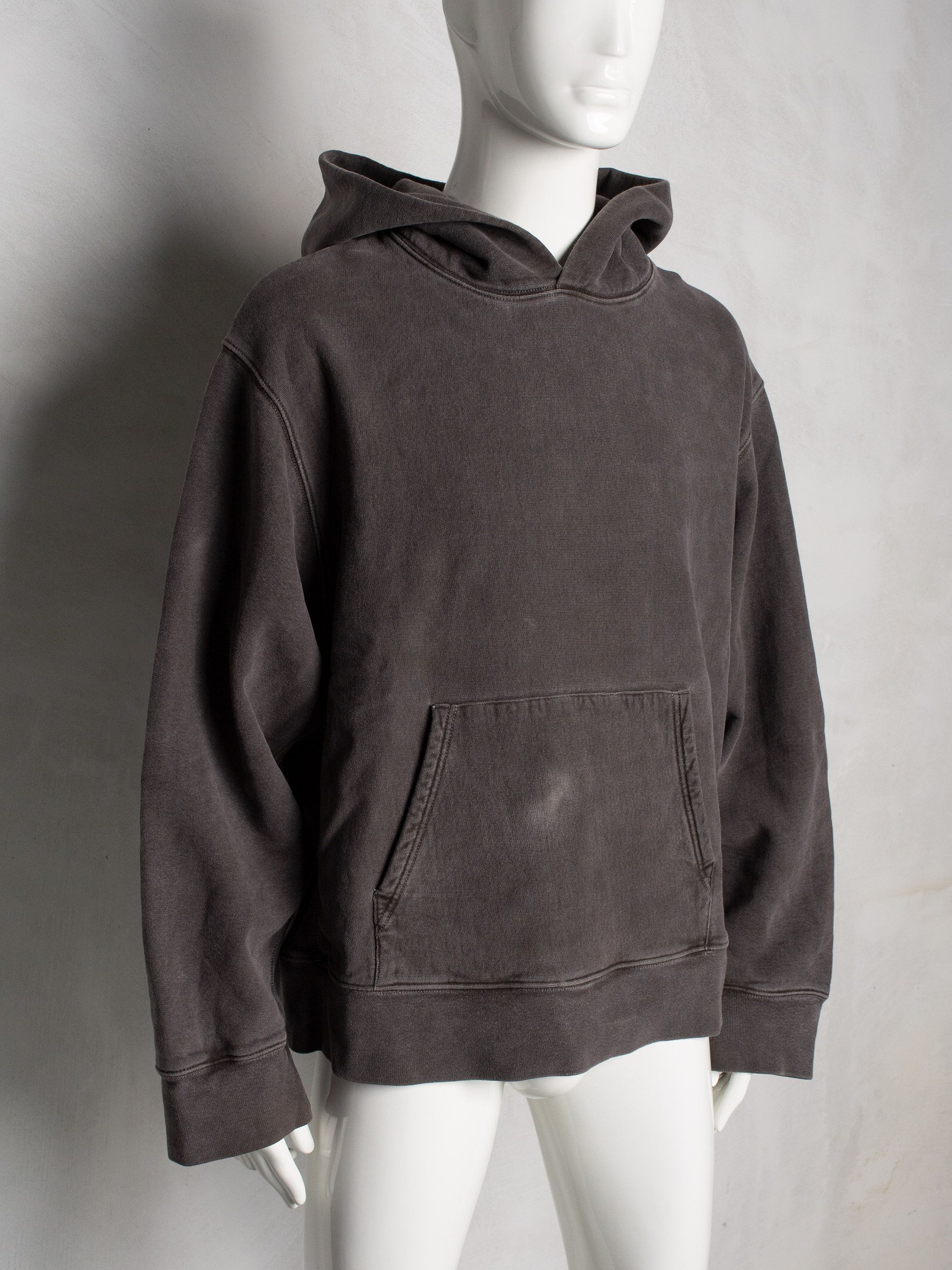 Yeezy YEEZY Season 3 Onyx Dark fleece hoodie - size M Size US M / EU 48-50 / 2 - 2 Thumbnail
