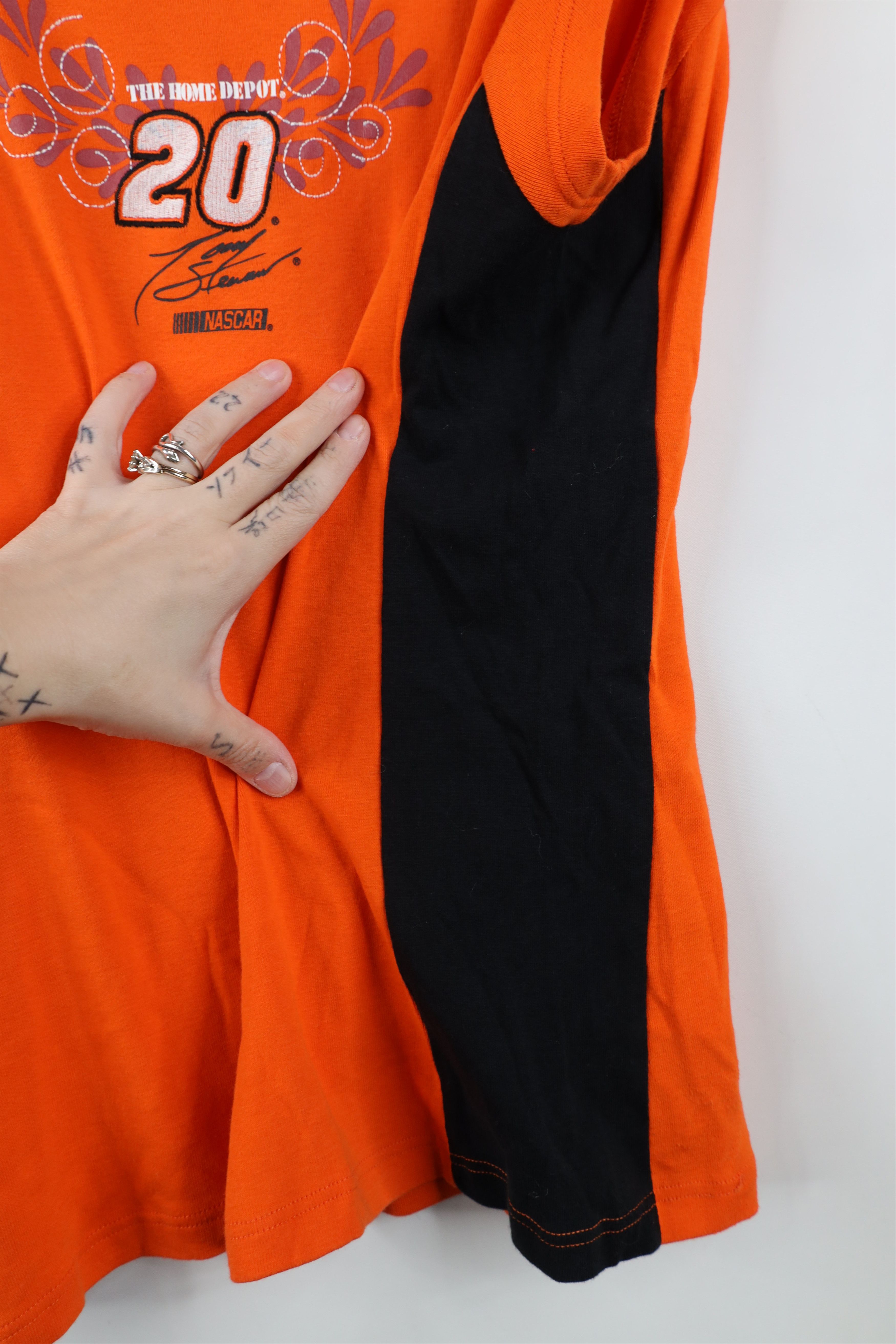 Vintage Vintage Y2K NASCAR Tony Stewart Racing Ribbed Knit T-Shirt Size XL / US 12-14 / IT 48-50 - 11 Thumbnail