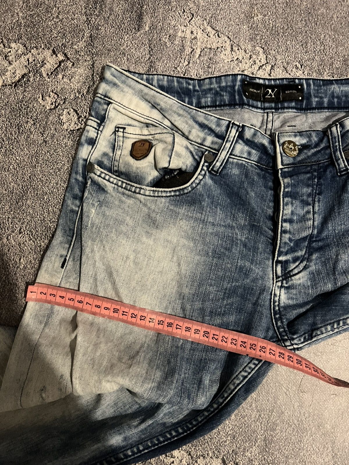Japanese Brand Heavy Washed Archive Slim Jeans — Tokyo Vibe Faded 2000s Size US 31 - 10 Thumbnail