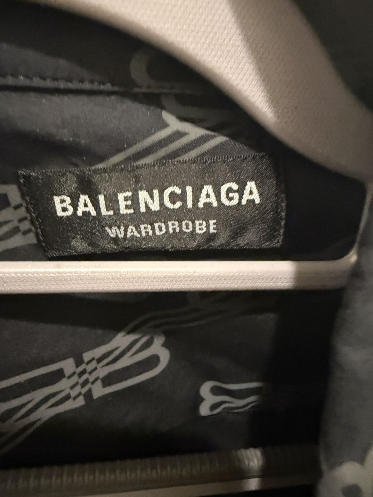 Balenciaga Balenciaga Button-Down Shirt Size US L / EU 52-54 / 3 - 3 Thumbnail