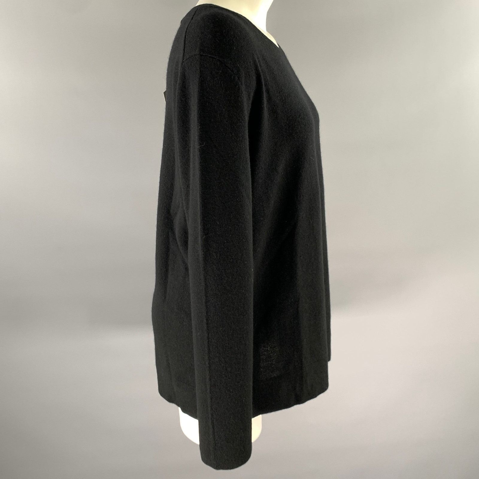 Neiman Marcus NEIMAN MARCUS Size XL Black Cashmere Crewneck Sweater Size XL / US 12-14 / IT 48-50 - 3 Thumbnail