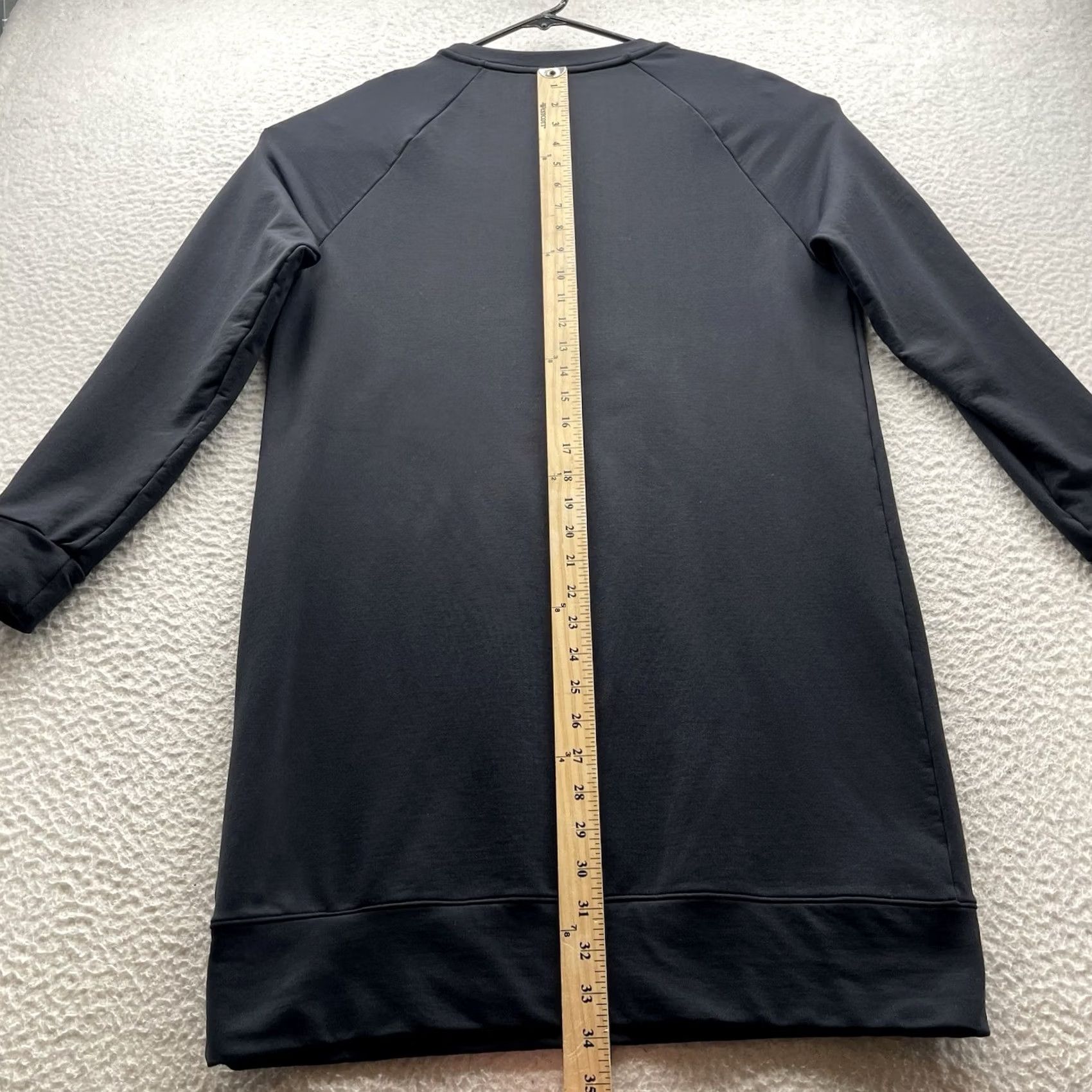 Athleta Athleta Dress Sweatshirt Black Medium M Oversized Comfy Warm Snappy Sleeve Size M / US 6-8 / IT 42-44 - 4 Thumbnail