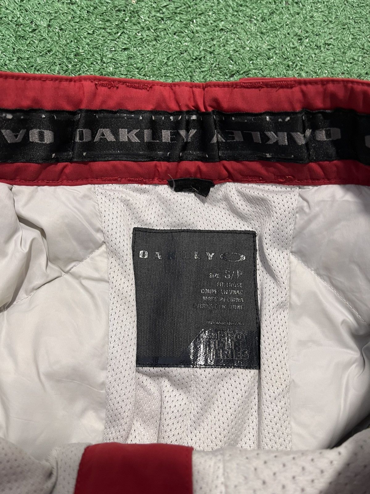 Oakley Oakley overalls pants ski pants winter red Size US 33 - 4 Thumbnail