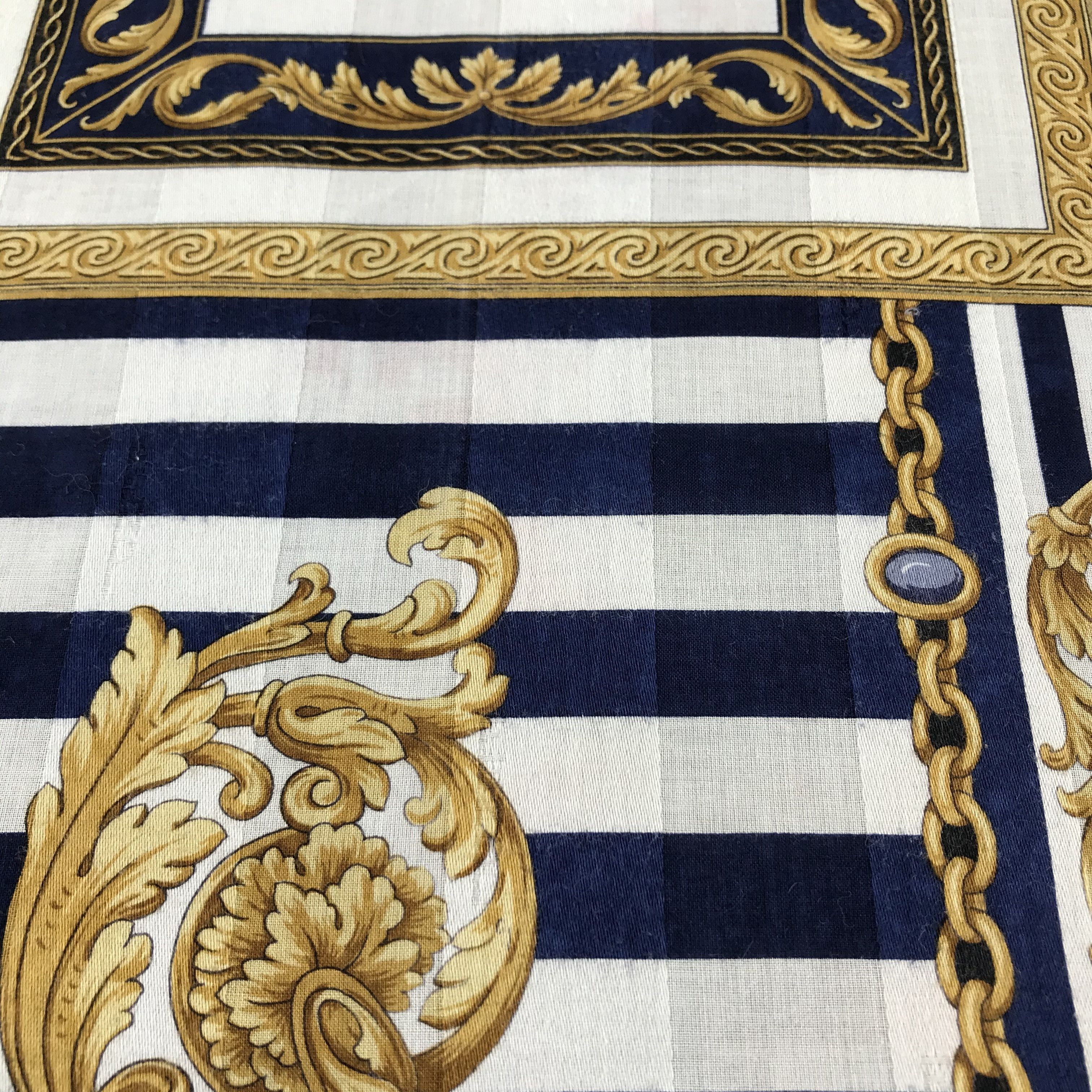 Japanese Brand Fendi FF Baroque Handkerchief Neckerchief Bandana H411 Size ONE SIZE - 6 Thumbnail