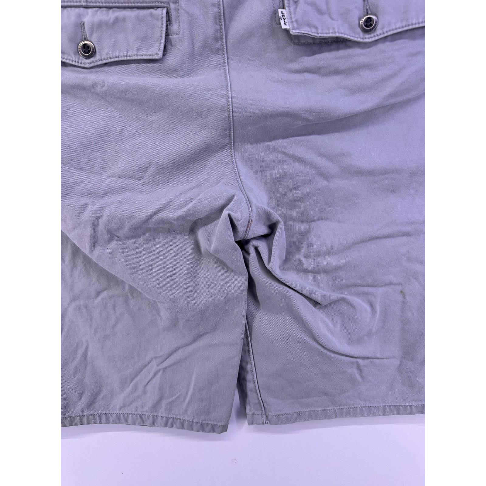 Levi's Vintage 2002 Levi’s White Tab Gray Shorts Size 34 Size US 34 / EU 50 - 10 Thumbnail