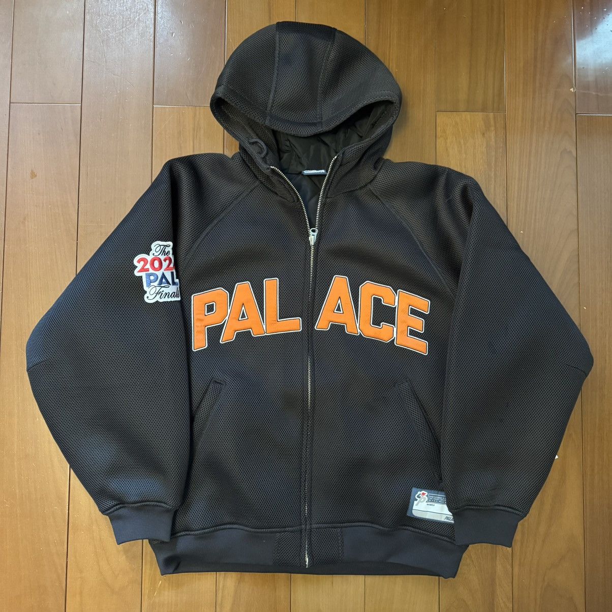 Palace Palace Mesher Jacket in Black | Grailed