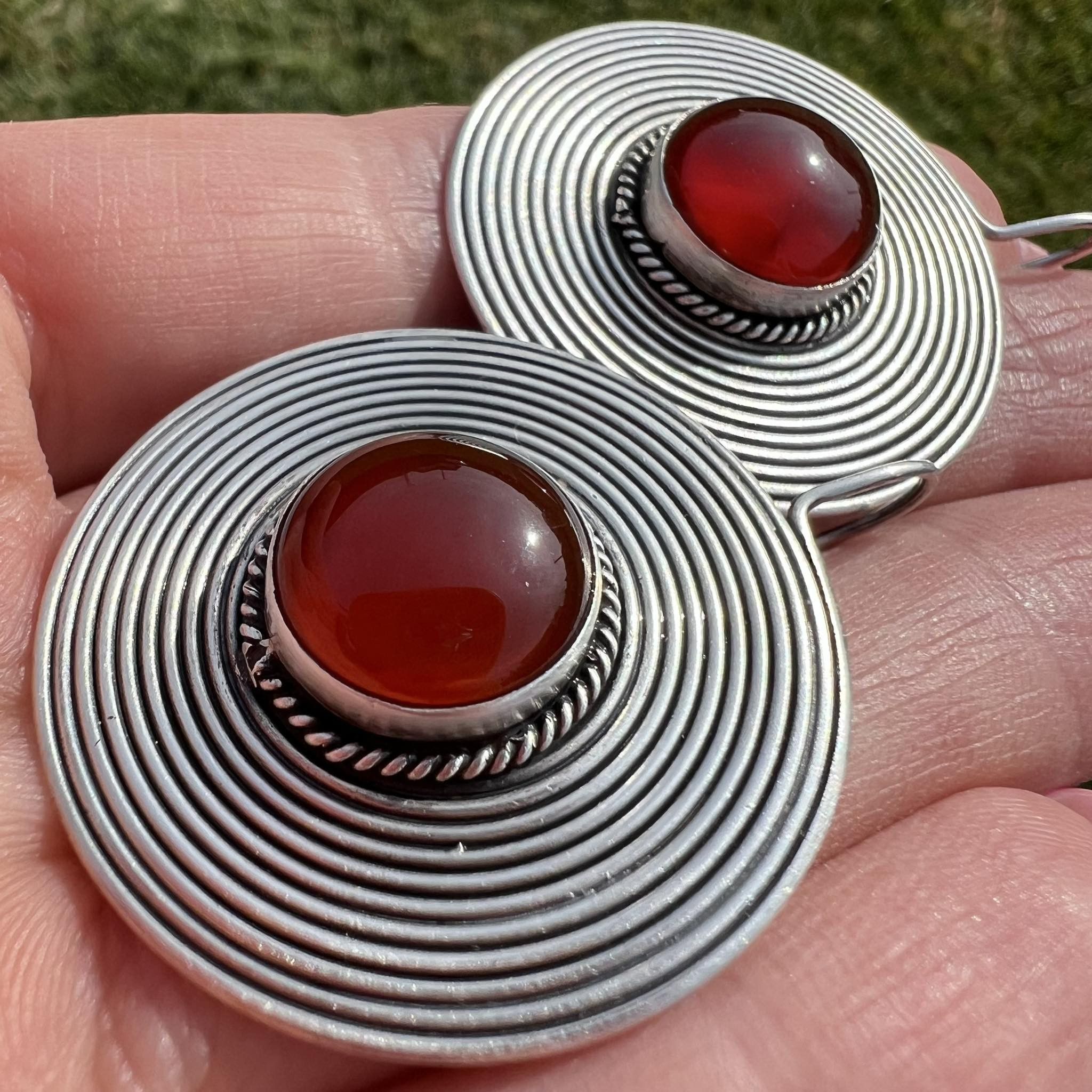 Sterling Silver Vintage Sterling Silver 925 Stud Earrings Cornelian Stone Size ONE SIZE - 2 Thumbnail