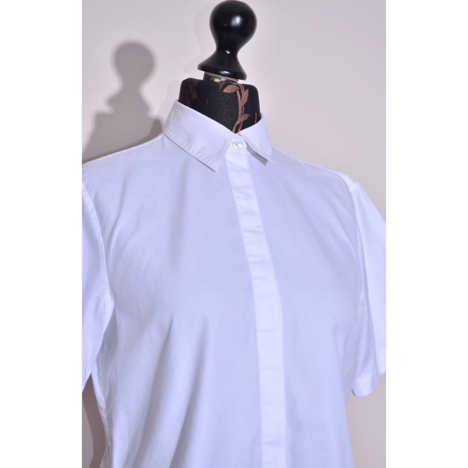 T by Alexander Wang VINTAGE T BY ALEXANDER WANG Womens White Short Sleeve Shirt Open Back XS Shirt Womens XS White Open Back 0 / XS / S Menus Size XS / US 0-2 / IT 36-38 - 3 Thumbnail