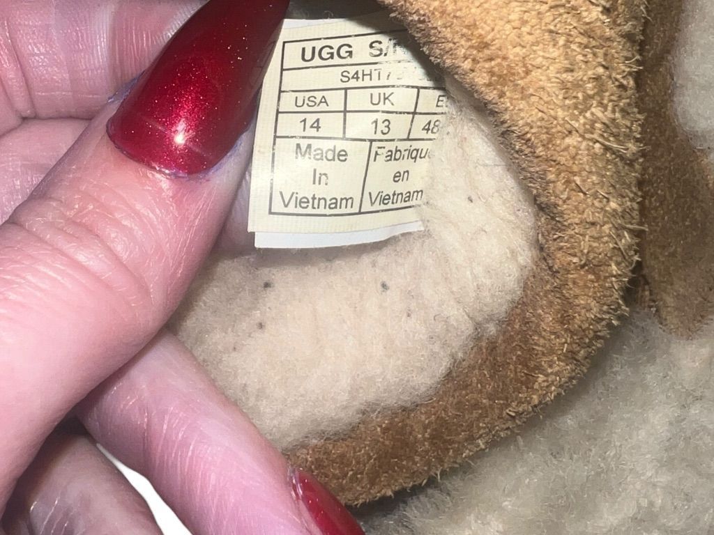 Men's UGG Scuff Slippers Size 14 Brown