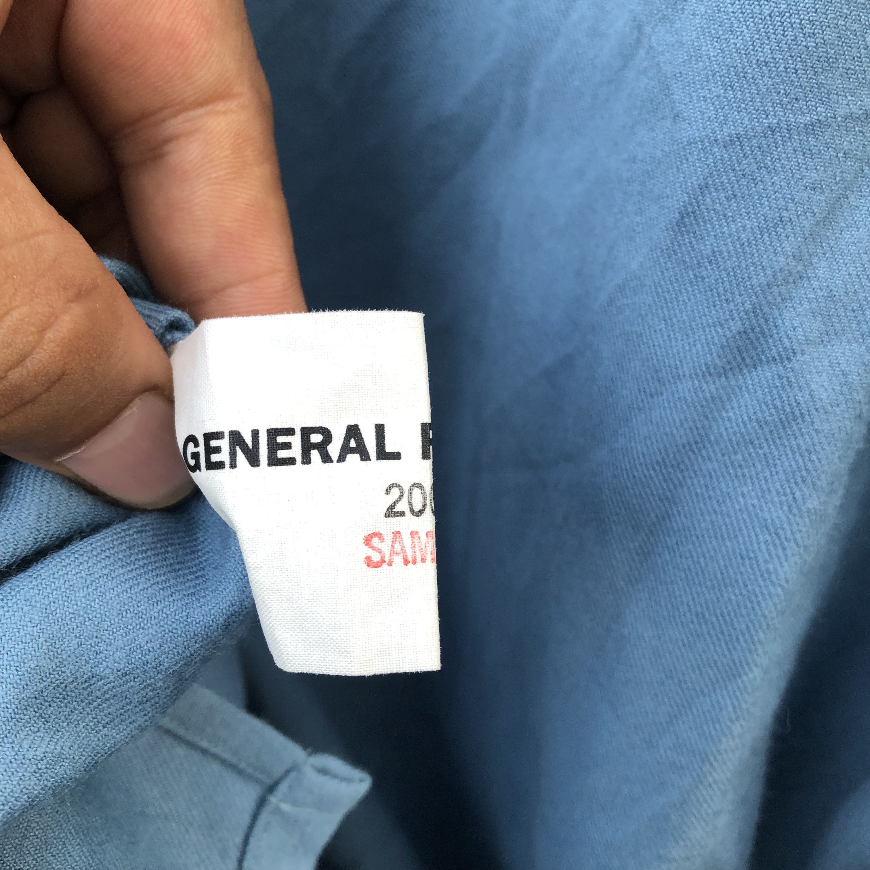 General Research Distressed Sample General Research arabic 2000s Size US M / EU 48-50 / 2 - 5 Thumbnail