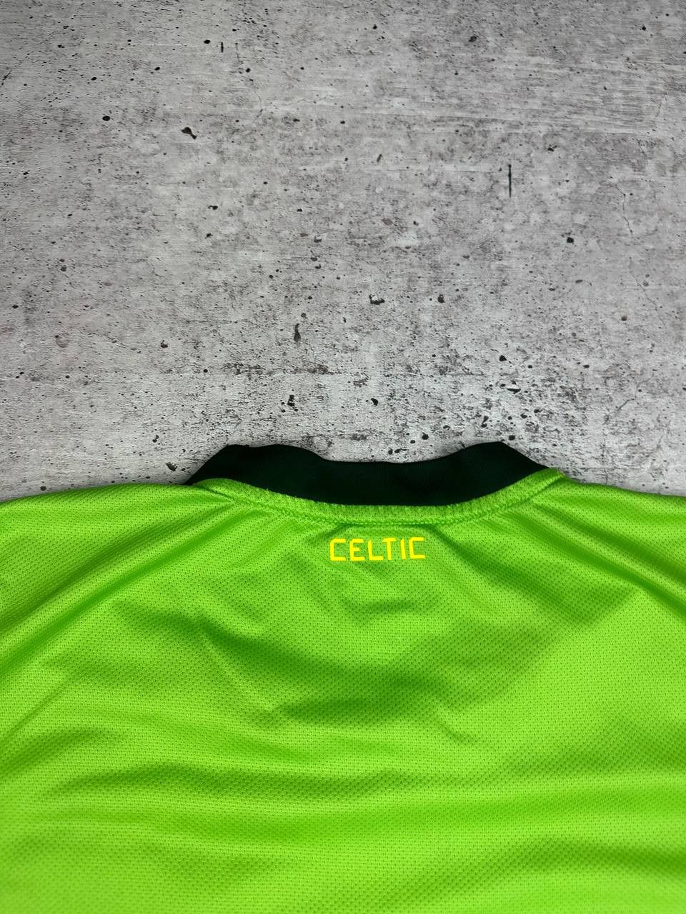 Nike 2010/11 Nike Celtic FC Away Soccer Jersey Size US L / EU 52-54 / 3 - 20 Thumbnail
