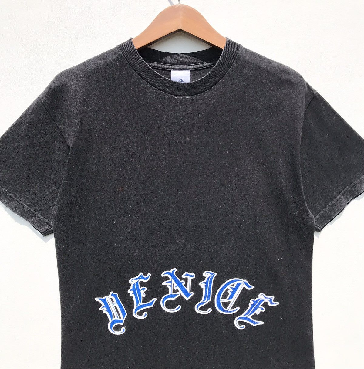 Vintage Vintage Denice Skatebord Shirt Dinece Skate SunFaded Size US S / EU 44-46 / 1 - 9 Thumbnail
