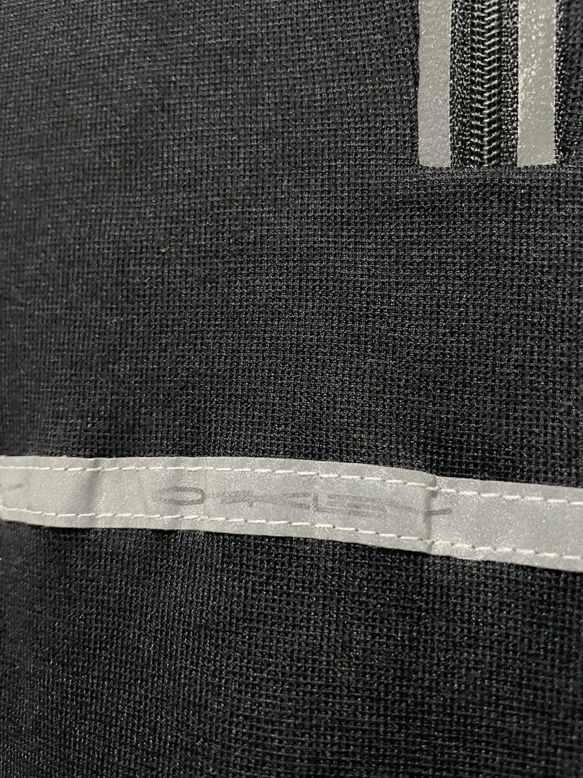 Oakley × Vintage Vintage 2000’s Reflective Oakley T Shirt Y2K Hype Gorpcore Size US M / EU 48-50 / 2 - 7 Thumbnail