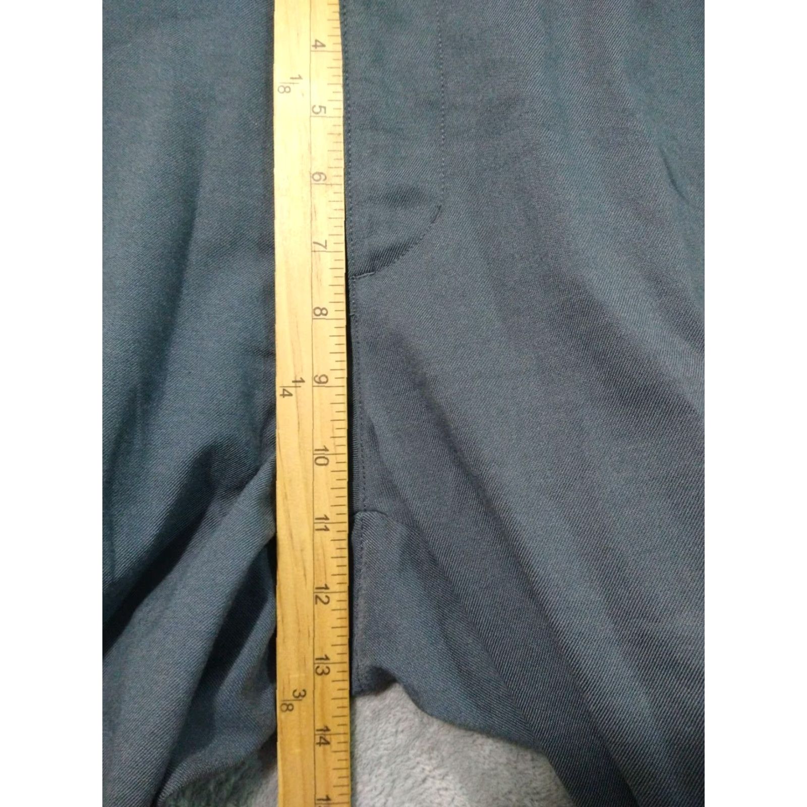 Old Navy Old Navy Pants Mens 34x34 Gray Chino Athletic Fit Mid Rise Flat Front Flex Polyester Spandex Solid Size US 34 / EU 50 - 4 Thumbnail