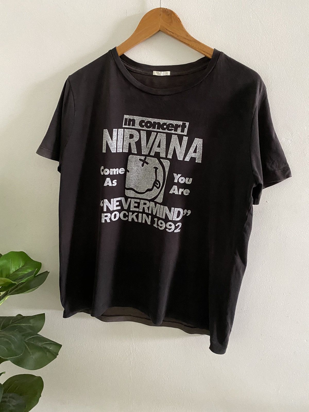 Vintage VTG Nirvana Shirt "Nevermind" Sun Faded rare Size US XL / EU 56 / 4 - 6 Thumbnail