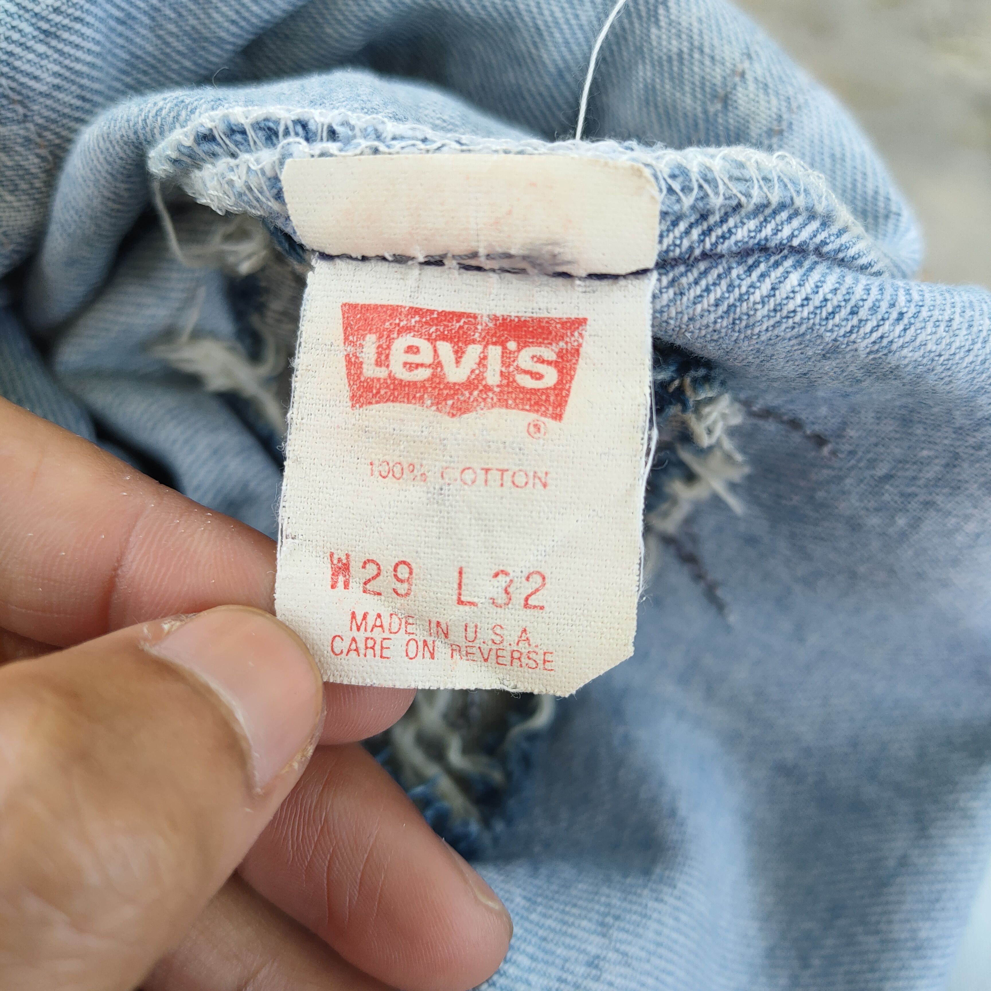 VINTAGE LEVI'S 501 92s USA FADED RIPPED JEANS DENIM PANTS
